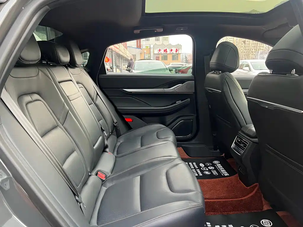 LINCOLN Z 2023