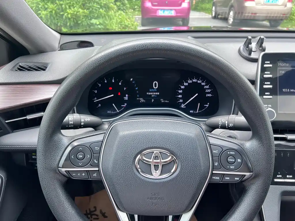 TOYOTA AVALON 2020