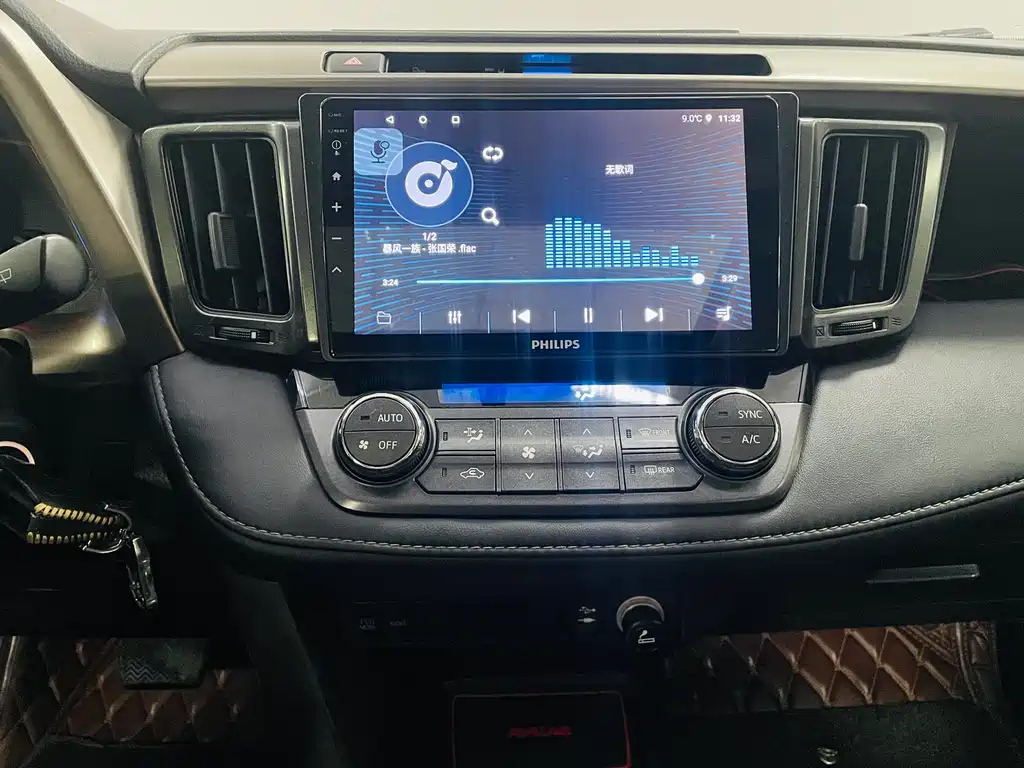 TOYOTA RAV4 RONGFANG 2015