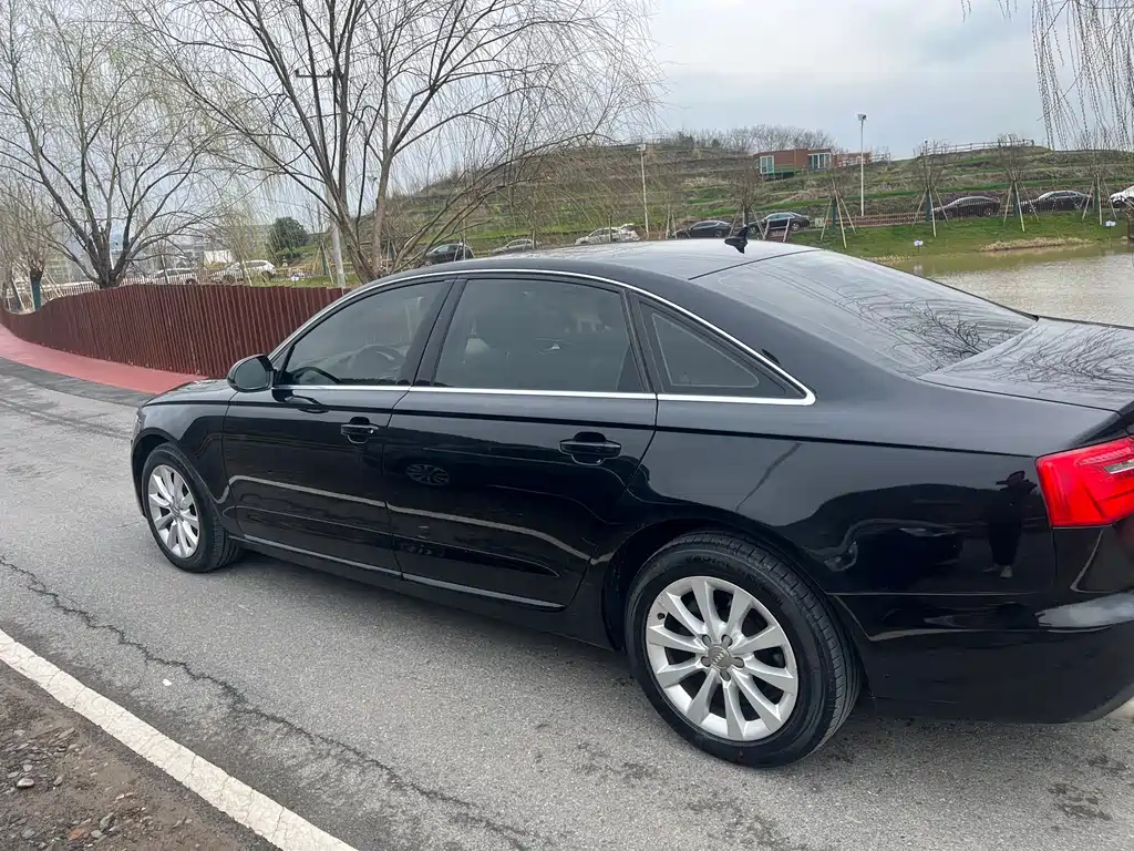AUDI A6L 2014