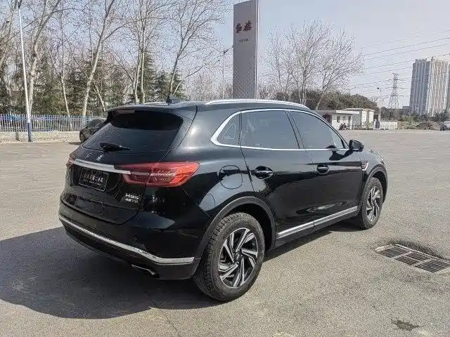 HONGQI HS5 2022