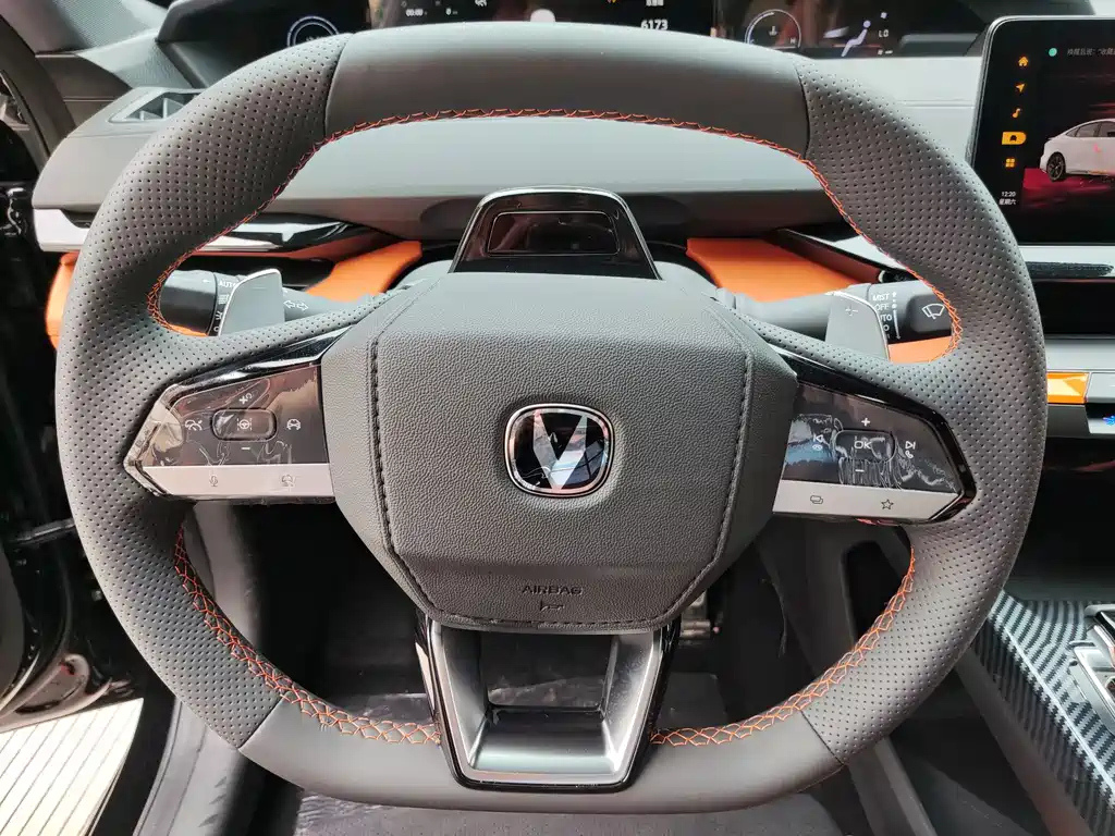 CHANGAN UNI-V 2023