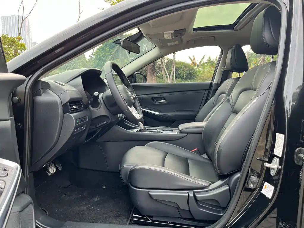 NISSAN SYLPHY 2020