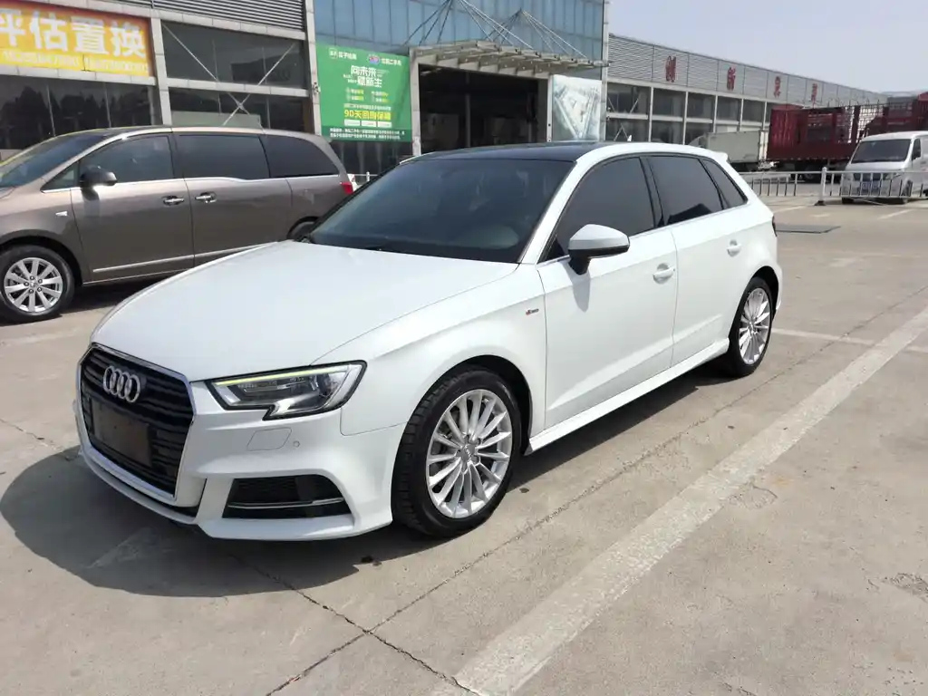AUDI A3 2018