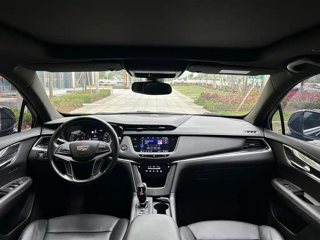 CADILLAC XT5 2020