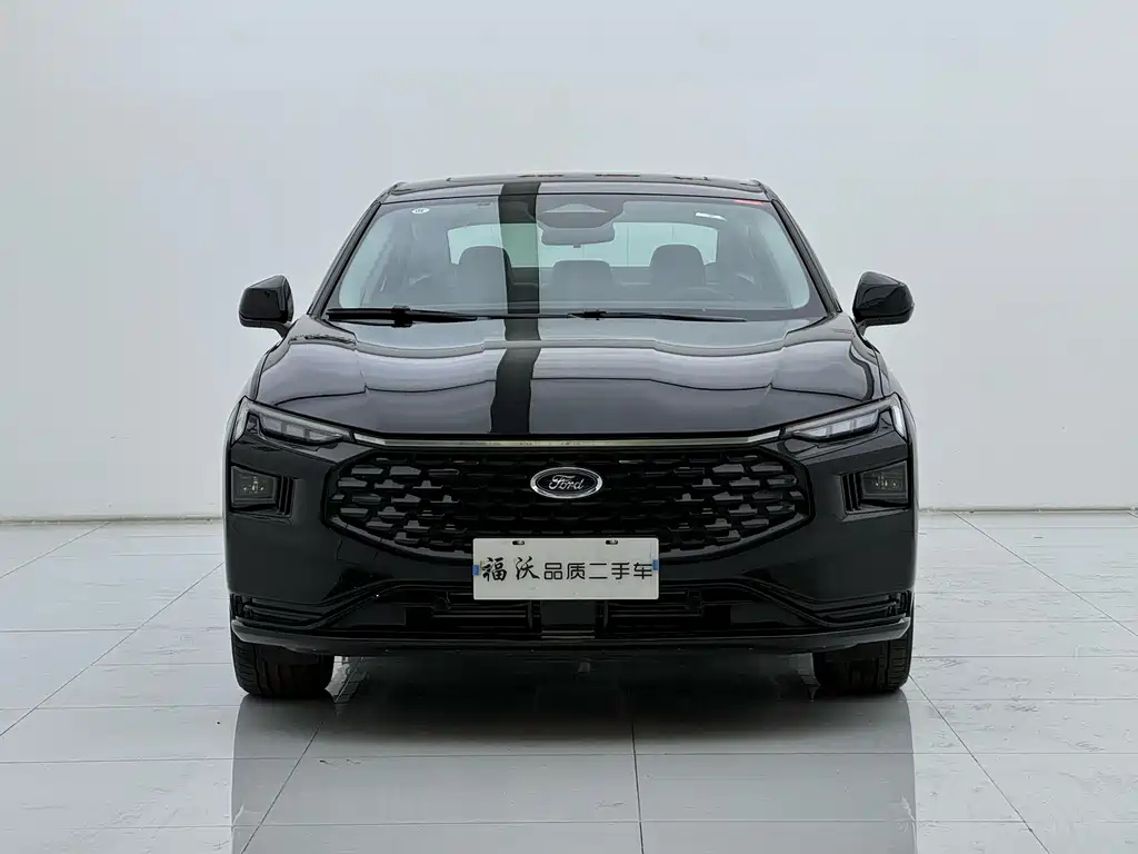 FORD MONDEO 2024