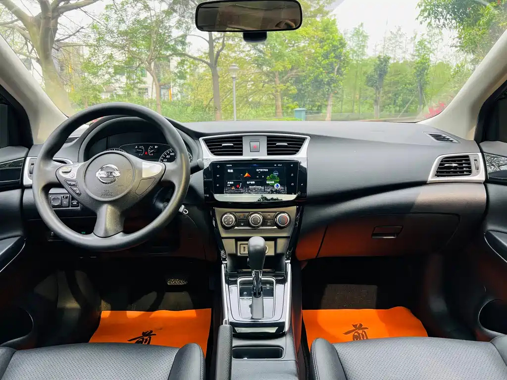 NISSAN SYLPHY 2020
