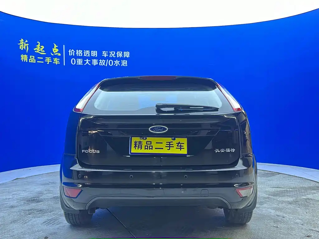 FORD FOCUS 2012