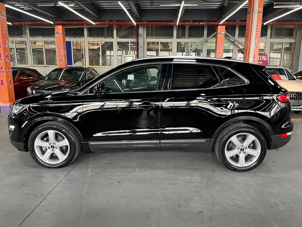 LINCOLN MKC 2017