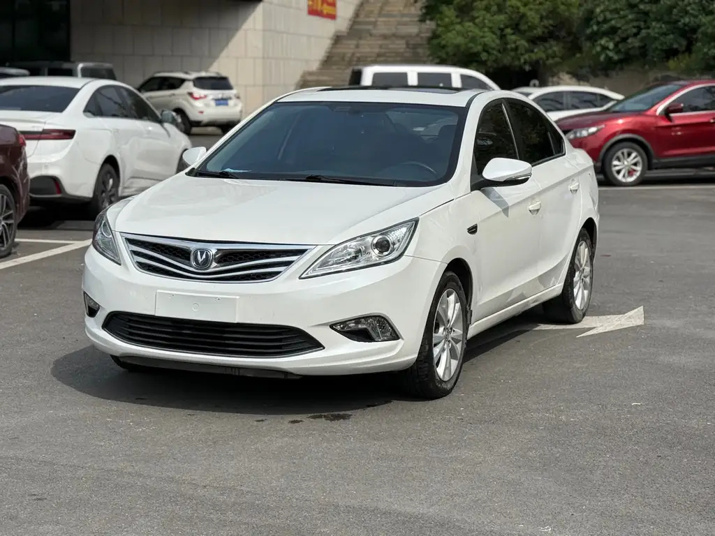 CHANGAN EADO 2012