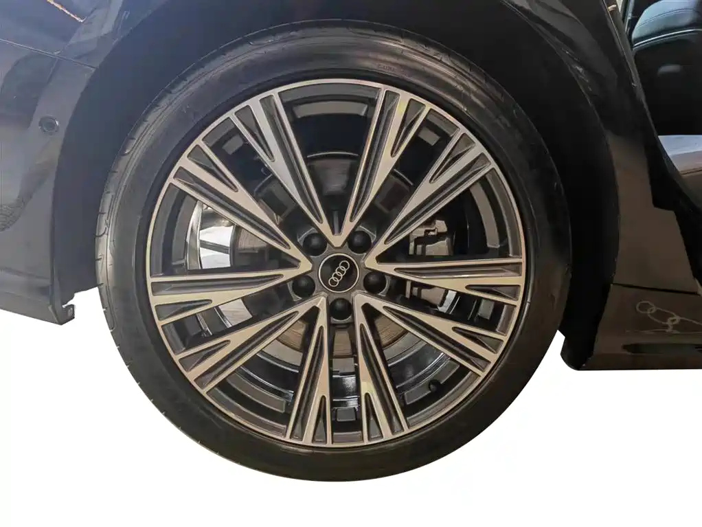 AUDI A6L 2024