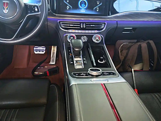 HONGQI H9  2020 YEAR 2.0T SMART LINK  EDITION 2020