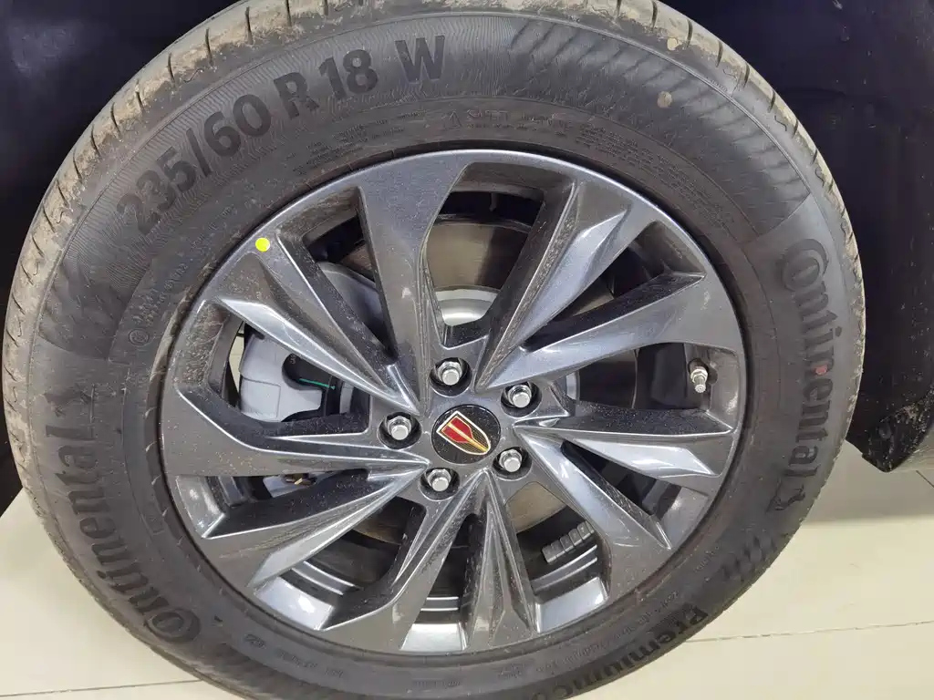 HONGQI HS5 2023