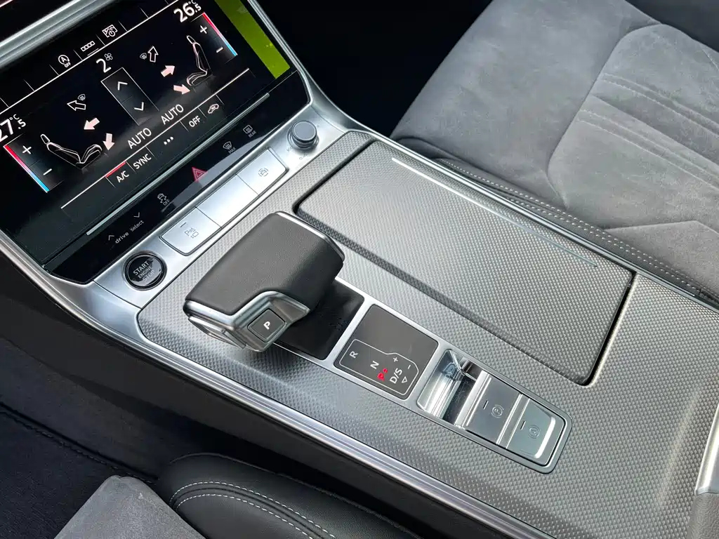AUDI A6L 2023