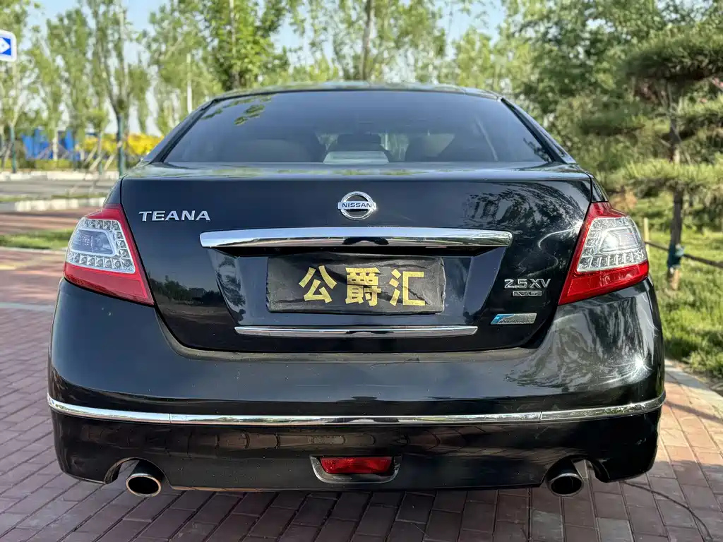 NISSAN TEANA 2012