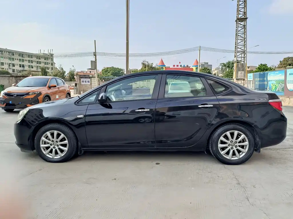 BUICK EXCELLE 2013