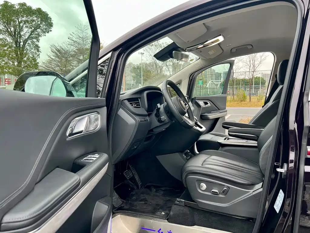 HONGQI HQ9 2023
