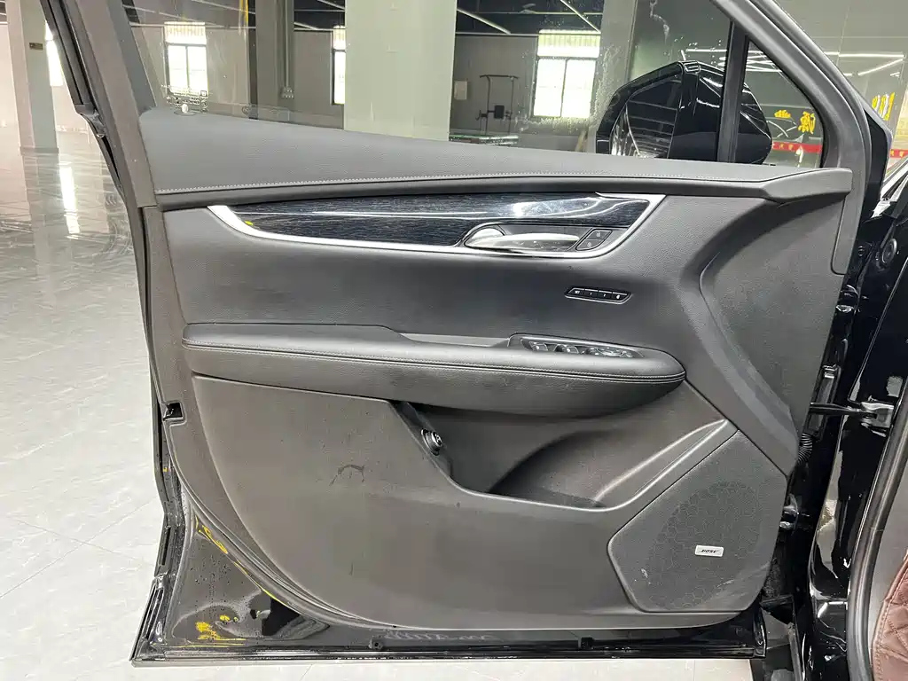 CADILLAC XT5 2022