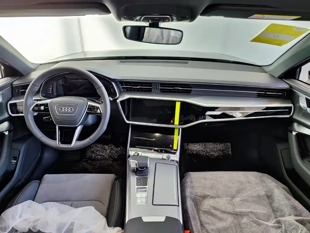 AUDI A6L 2024