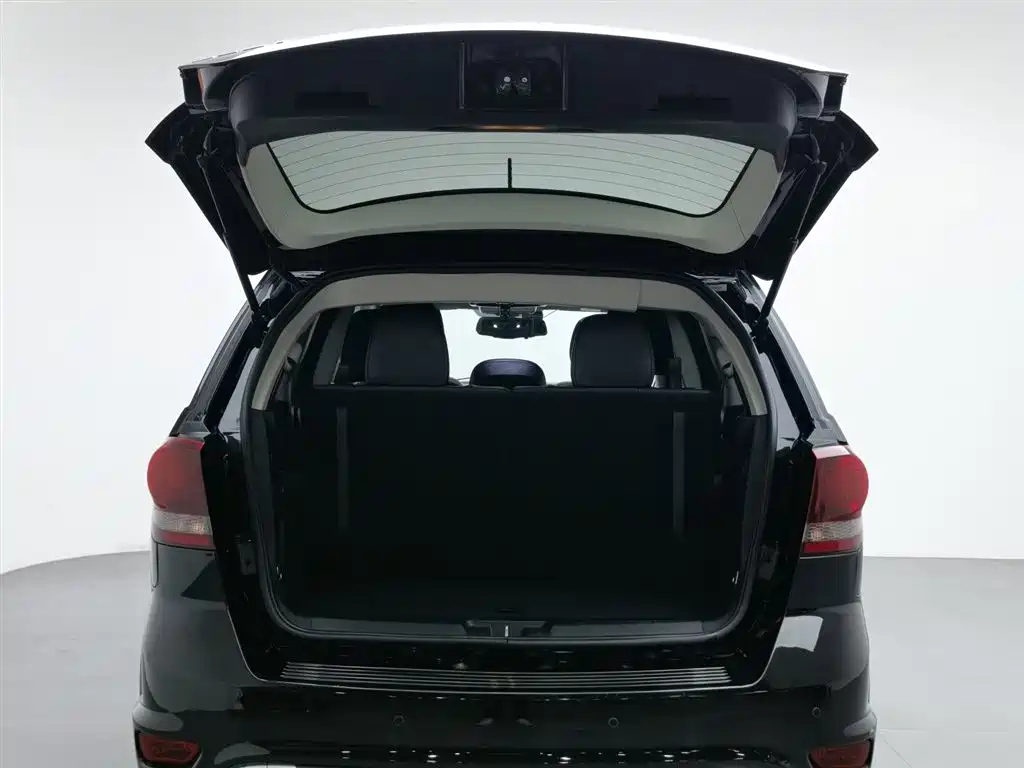 DODGE JCUV 2017