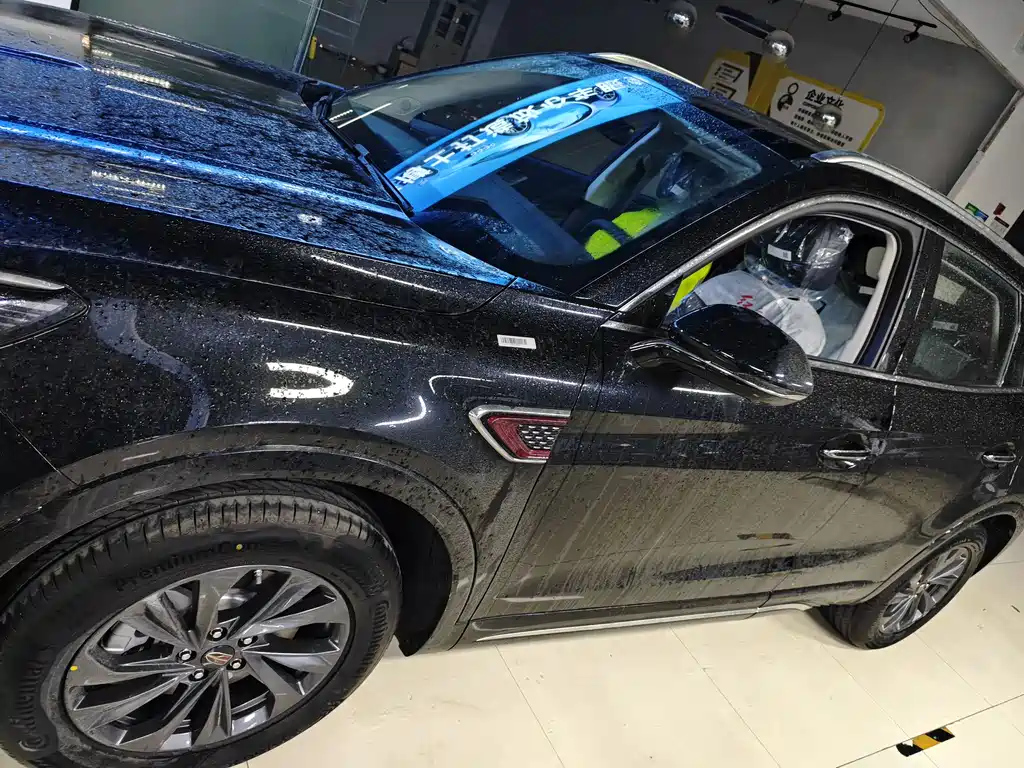 HONGQI HS5 2024