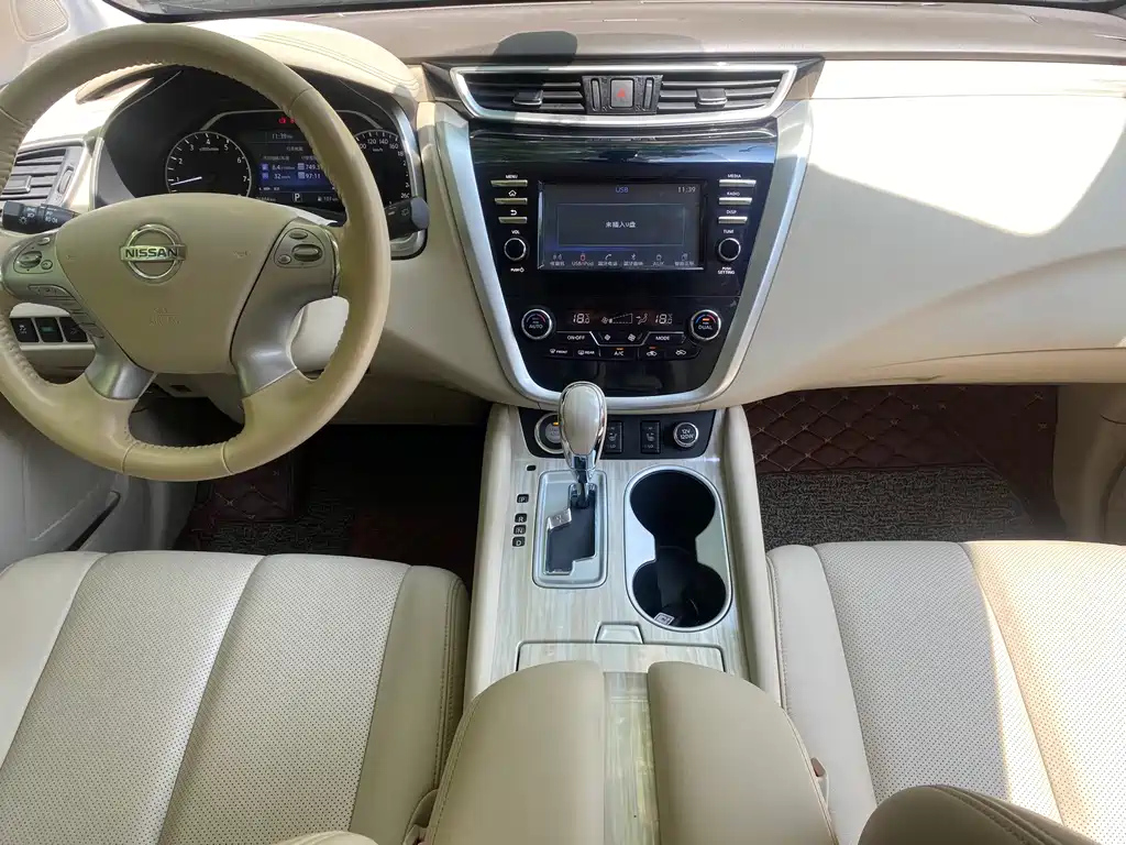 NISSAN MURANO 2018