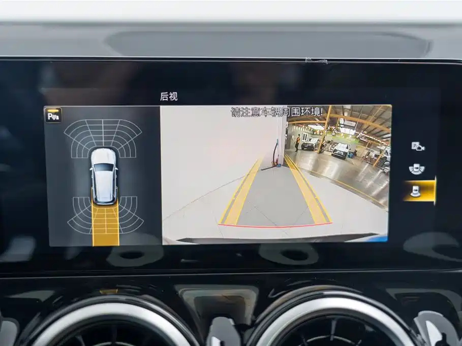 MERCEDES BENZ GLB 2022