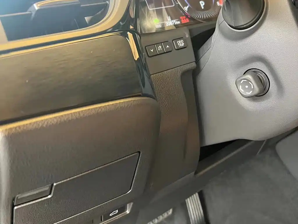 LEXUS ES 2022