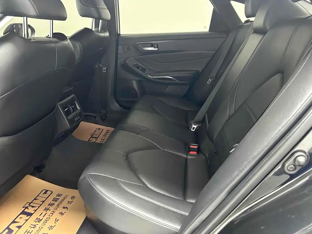 TOYOTA AVALON 2022