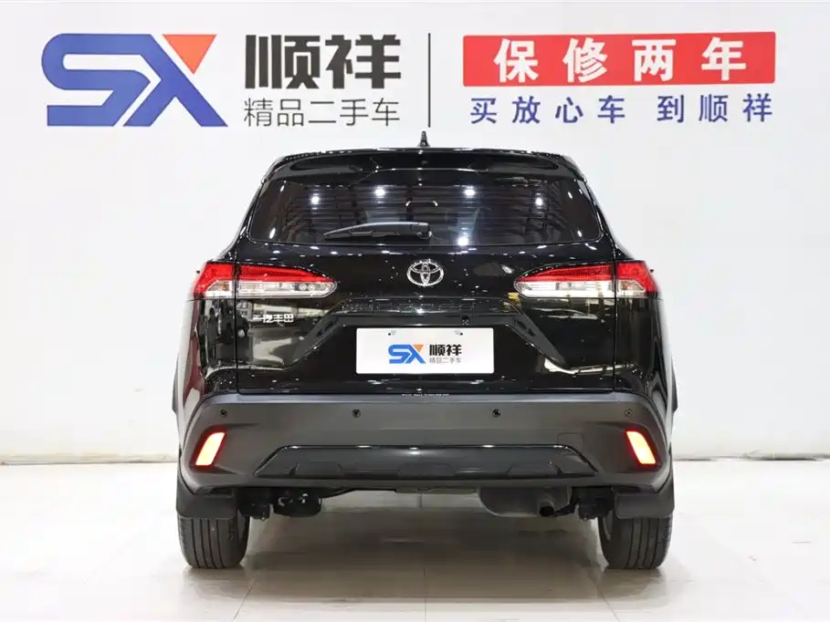 TOYOTA COROLLA CROSS 2023