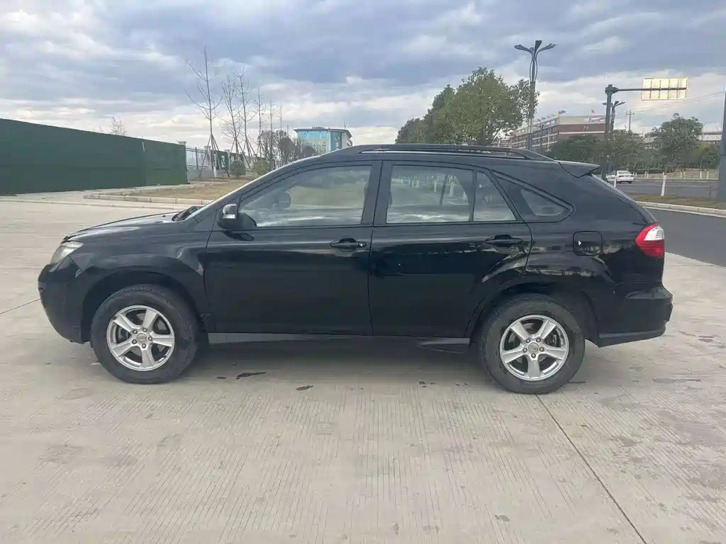 BYD S6 2014