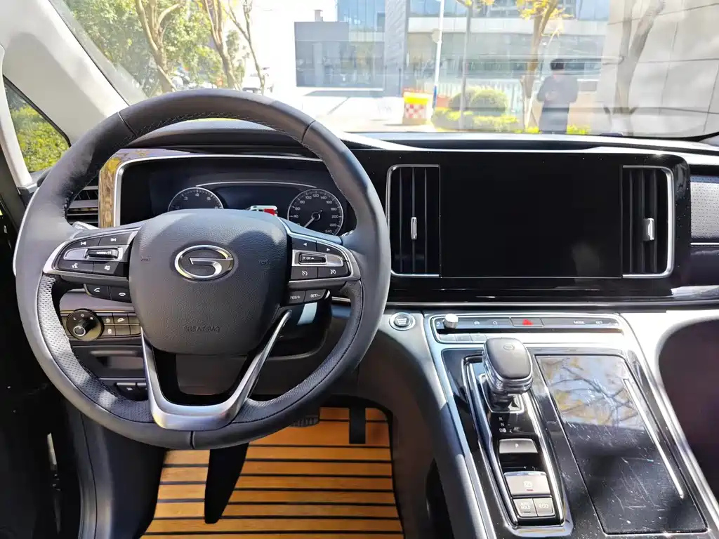 TRUMPCHI M8 2022