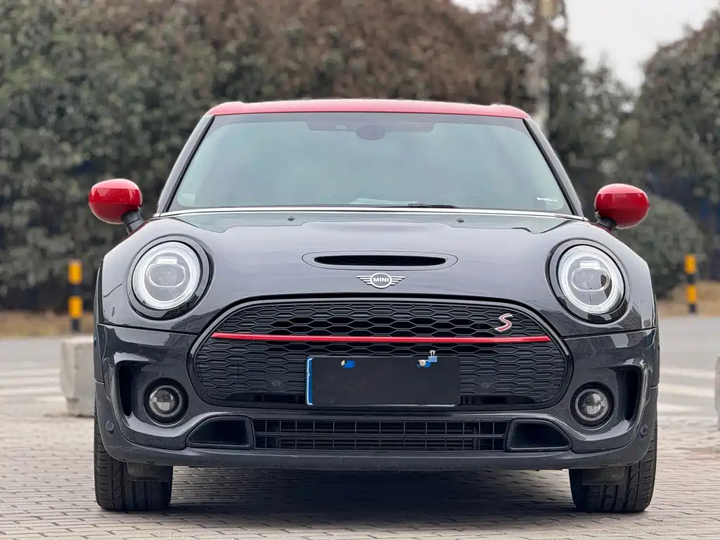 MINI CLUBMAN 2021