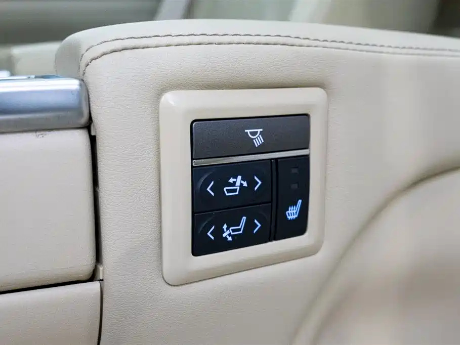 TOYOTA ALPHARD 2019