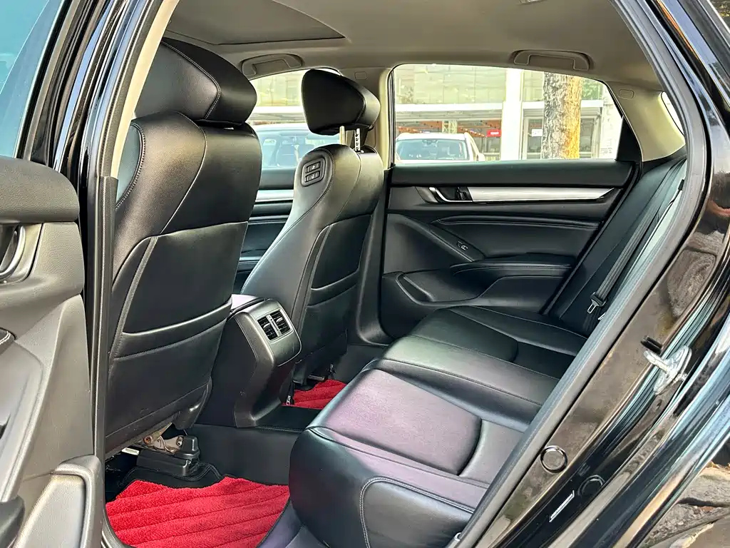 HONDA ACCORD 2019