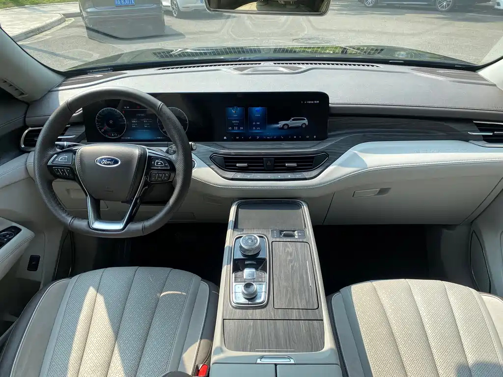FORD EQUATOR 2023