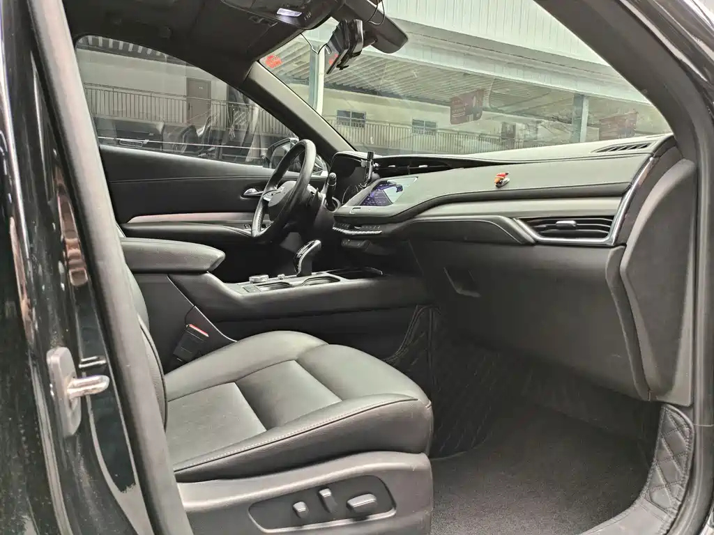 CADILLAC XT4 2020