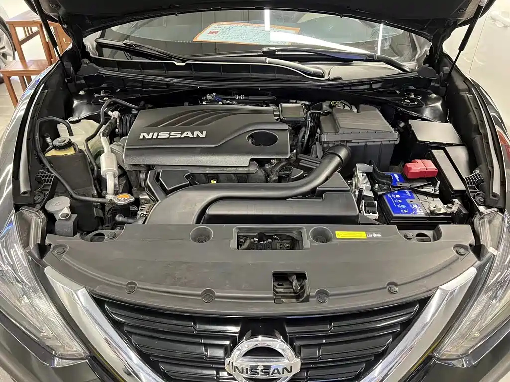 NISSAN TEANA 2018