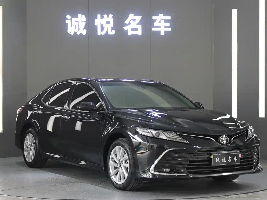 TOYOTA CAMRY 2021