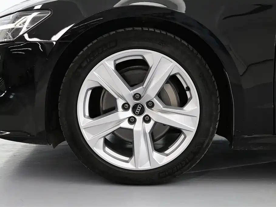AUDI A7 2021