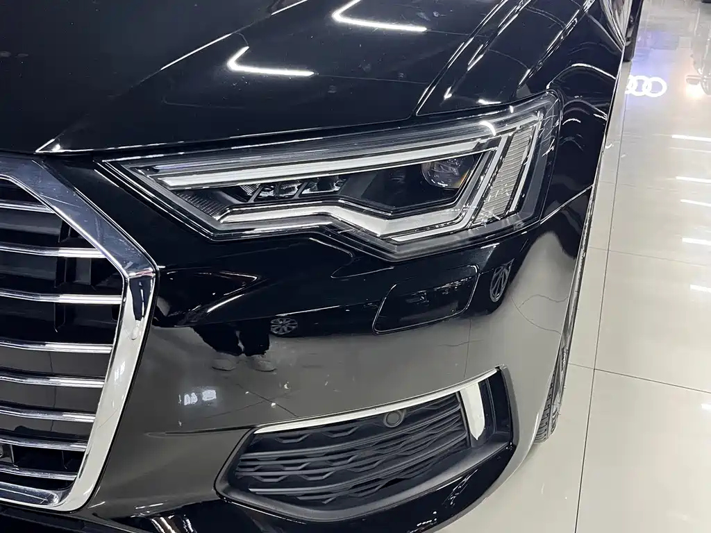 AUDI A6L 2021