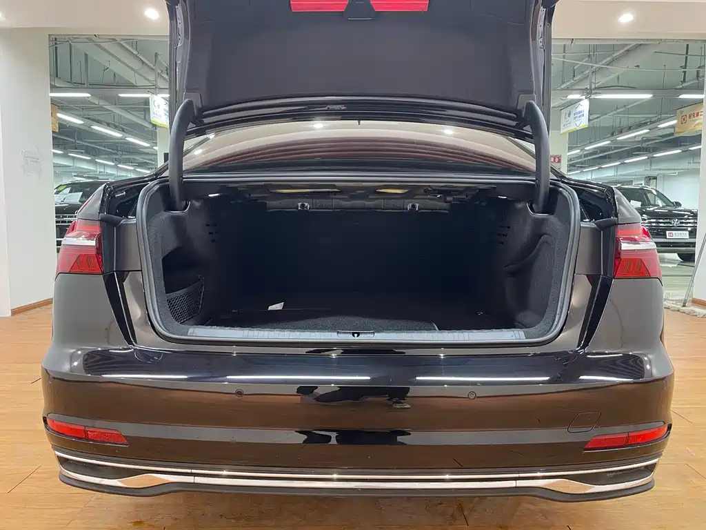 AUDI A6L 2024