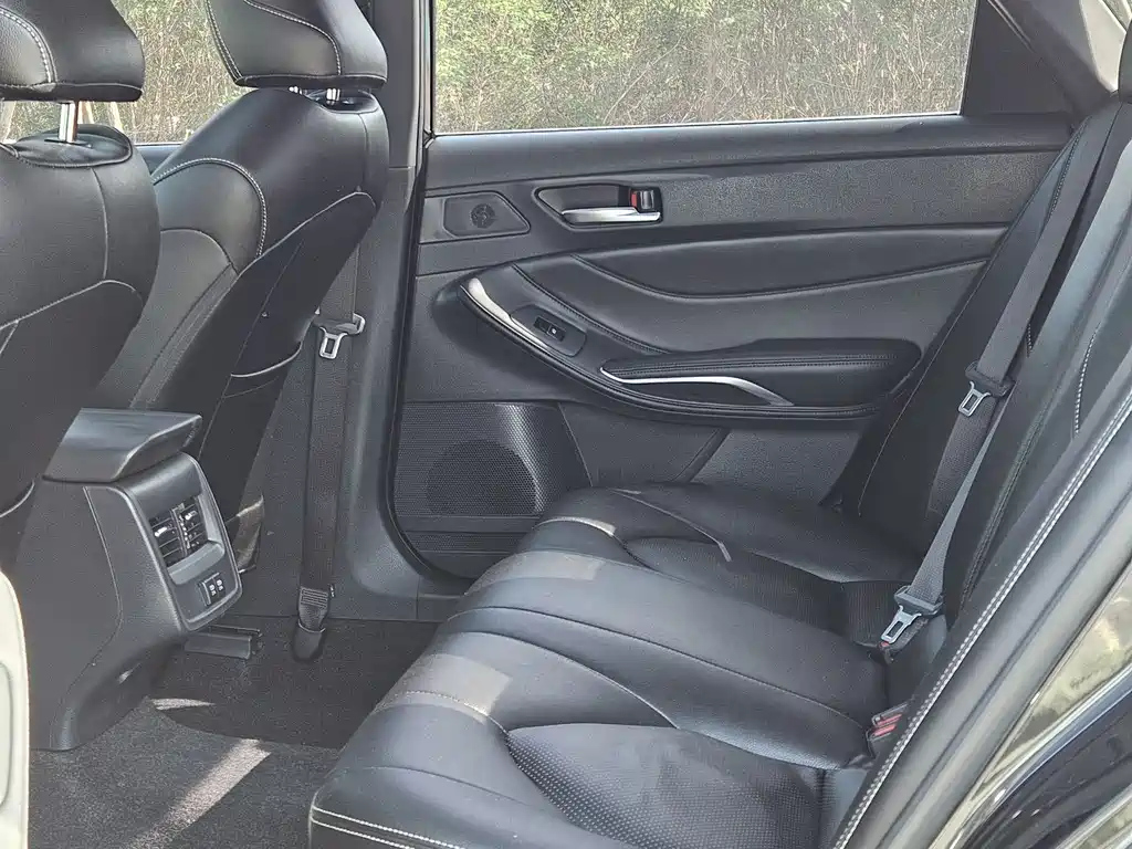 TOYOTA AVALON 2020