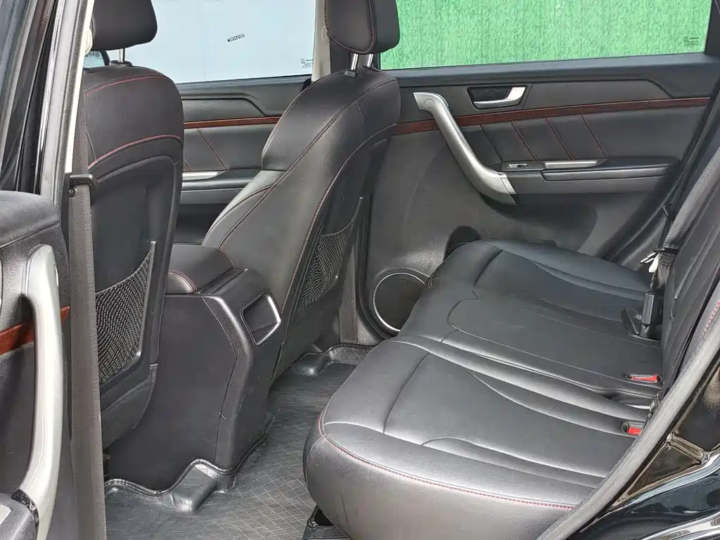 HAVAL H6 2015
