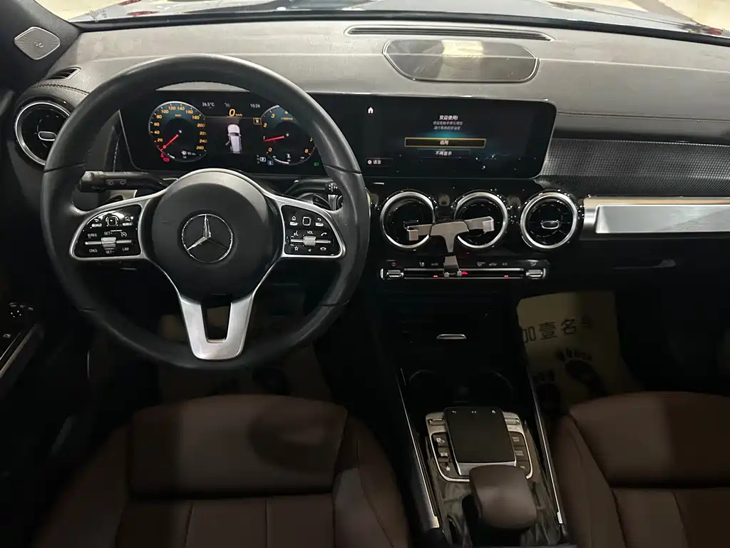 MERCEDES BENZ GLB 2020