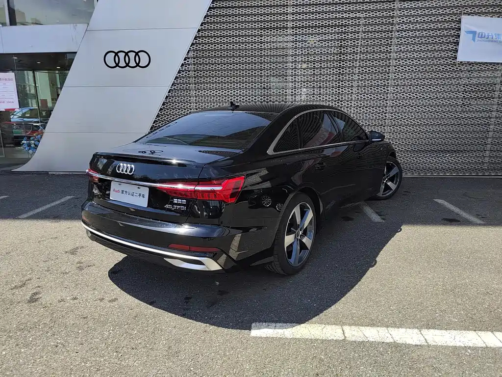 AUDI A6L 2023