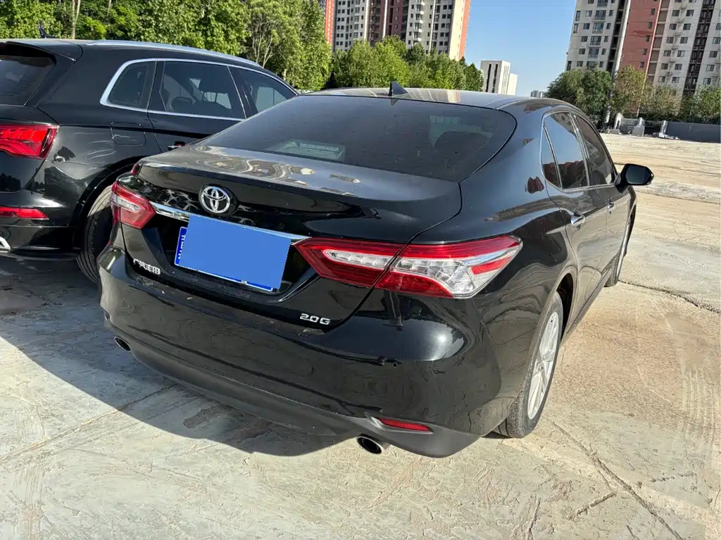 TOYOTA CAMRY 2022