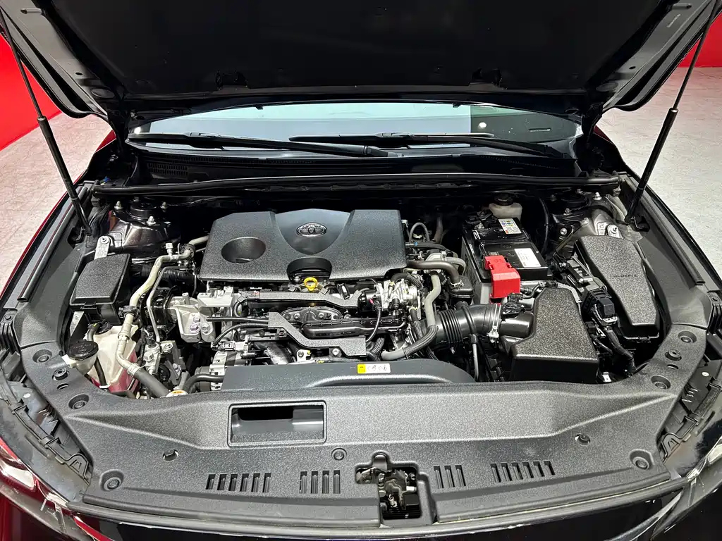 TOYOTA AVALON 2021
