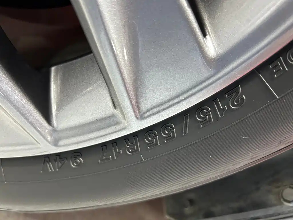 TOYOTA AVALON 2021