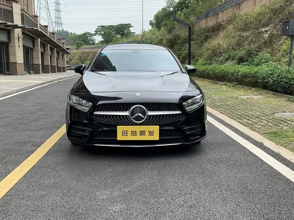 MERCEDES BENZ A-CLASS 2019